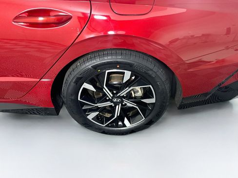 Used 2025 Hyundai Sonata SEL FWD image 11