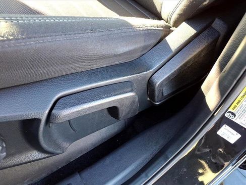 Used 2019 Ford Ranger XLT w/ FX4 Off-Road Package image 19