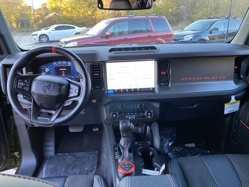 New 2025 Ford Bronco Raptor image 5
