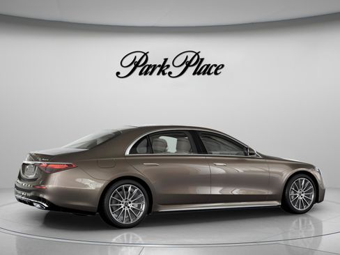New 2026 Mercedes-Benz S 580 4MATIC Sedan image 23