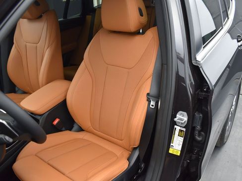 Certified 2024 BMW X3 sDrive30i w/ Premium Package w/ZPA image 15