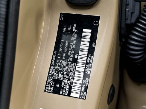 Used 2025 Lexus GX 550 AWD/4WD image 79