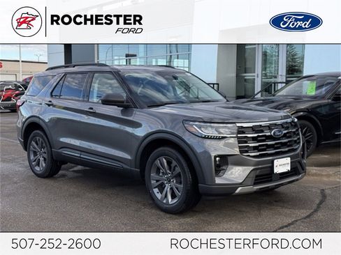 New 2026 Ford Explorer Active w/ Active Comfort Package image 1