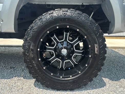 Used 2018 Ford F150 XLT AWD/4WD image 2