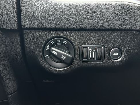 Used 2021 Dodge Charger R/T RWD image 30
