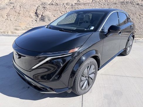 Used 2023 Nissan Ariya FWD image 1