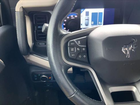 Used 2023 Ford Bronco Wildtrak AWD/4WD image 23