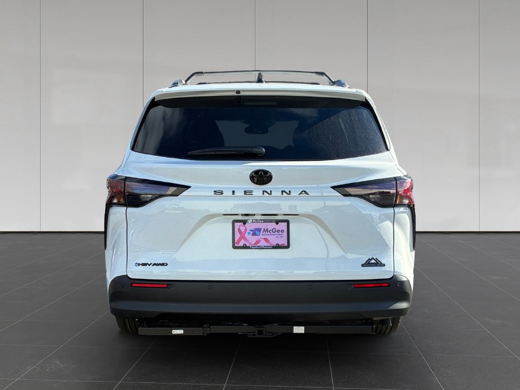 New 2026 Toyota Sienna XLE Woodland Edition AWD/4WD image 4