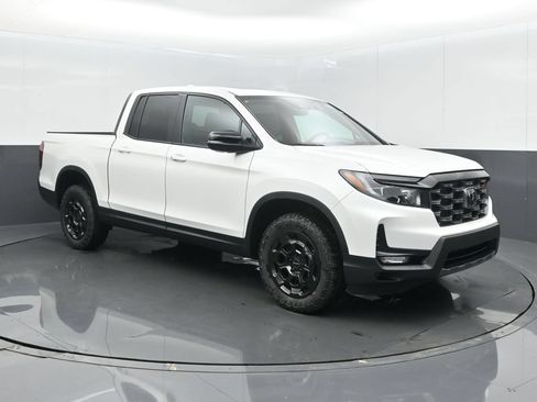 New 2026 Honda Ridgeline TrailSport image 1