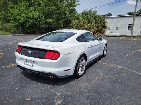 Used 2020 Ford Mustang Coupe w/ Equipment Group 101A RWD image 5