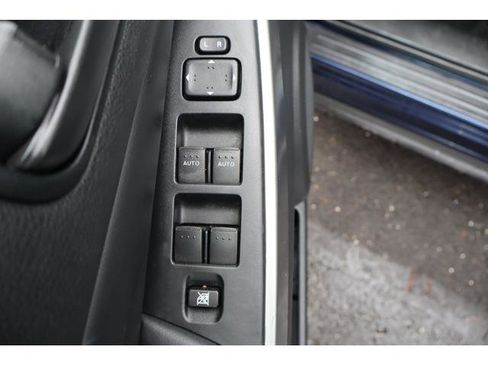 Used 2010 MAZDA CX-7 i SV image 11