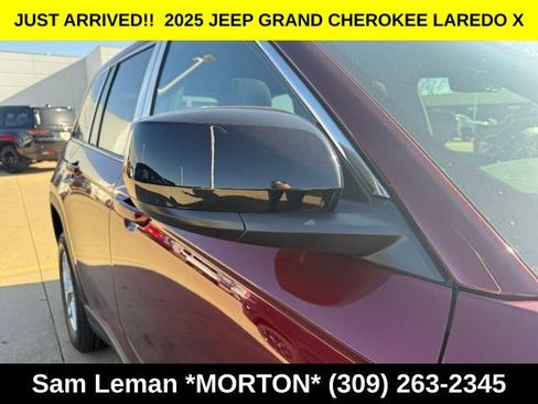 New 2025 Jeep Grand Cherokee Laredo X image 5