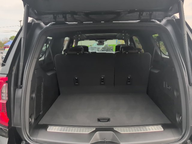 Used 2026 GMC Yukon XL Denali Ultimate w/ LPO, Floor Liner Package AWD/4WD image 40