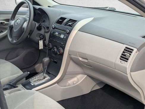 Used 2010 Toyota Corolla LE image 20