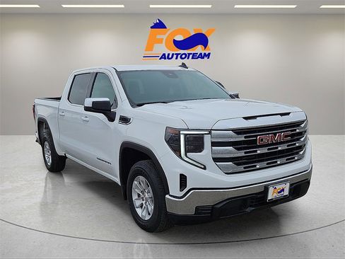 Used 2024 GMC Sierra 1500 SLE image 7