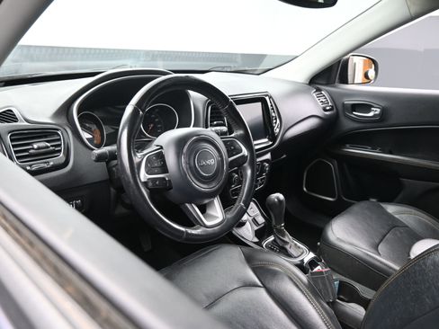 Used 2019 Jeep Compass Limited image 16