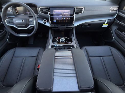 New 2025 Jeep Wagoneer Series II w/ Premium Group I image 9