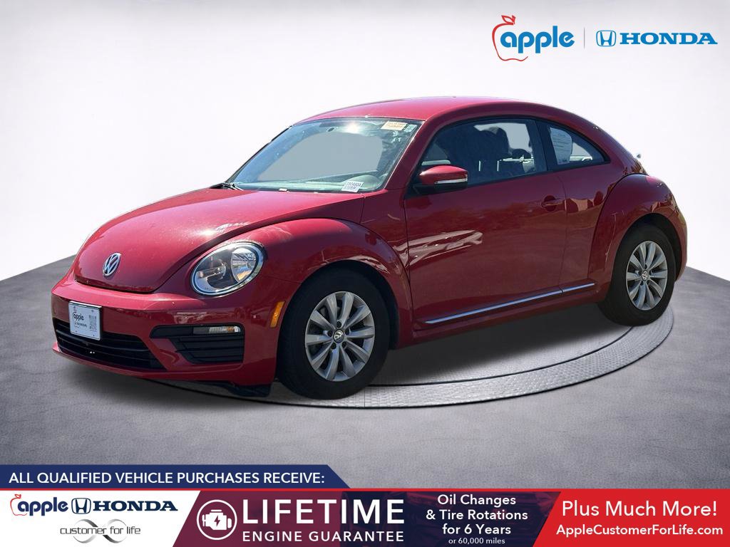 Used 2019 Volkswagen Beetle 2.0T S FWD image 3