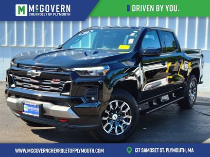 Used 2024 Chevrolet Colorado Z71 w/ Z71 Convenience Package 2