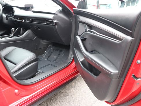 Used 2023 MAZDA MAZDA3 s image 15