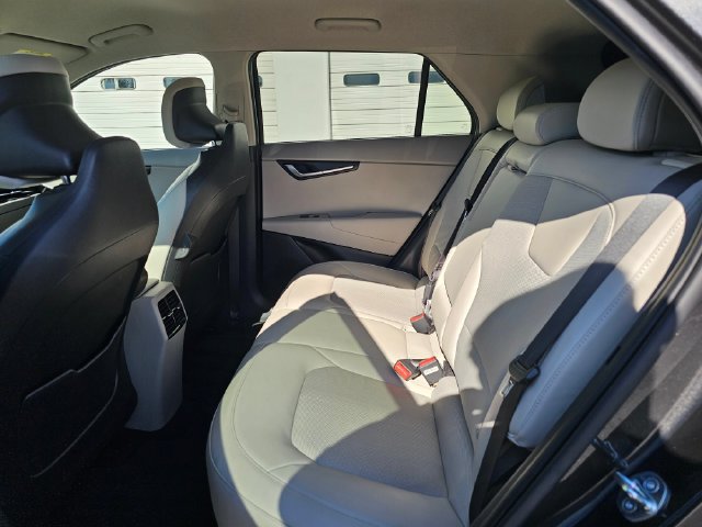 Certified 2023 Kia Niro Wind w/ Wind Preserve Package FWD image 20