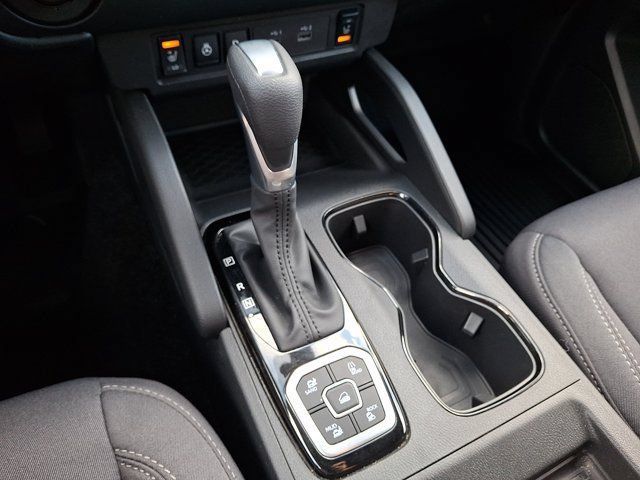 Used 2026 Nissan Frontier SV w/ All-Weather Content Package AWD/4WD image 18