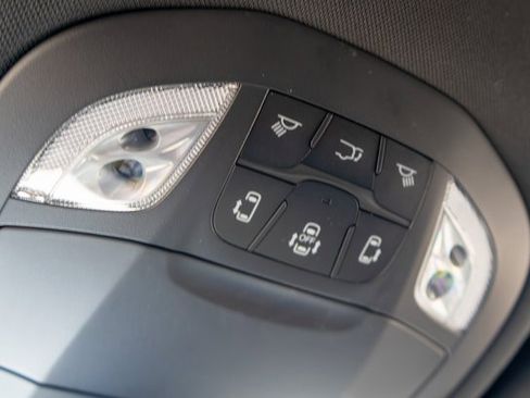 New 2026 Chrysler Pacifica Select image 26