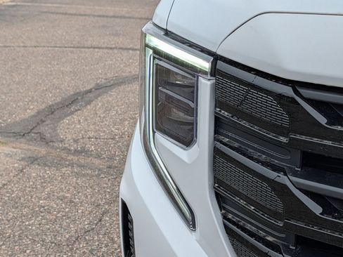 New 2026 GMC Sierra 1500 Elevation w/ Elevation Premium Package AWD/4WD image 4