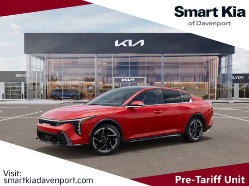 New 2025 Kia K4 GT-Line w/ GT-Line Sunroof Package image 4