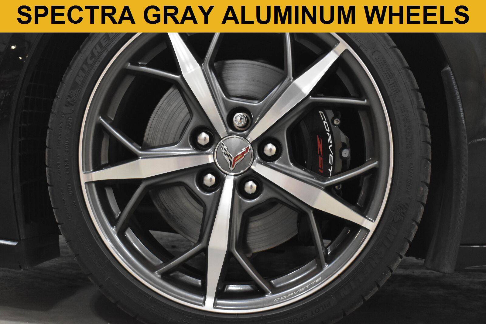 Used 2021 Chevrolet Corvette Stingray Premium Conv w/ Z51 Performance Package RWD image 6