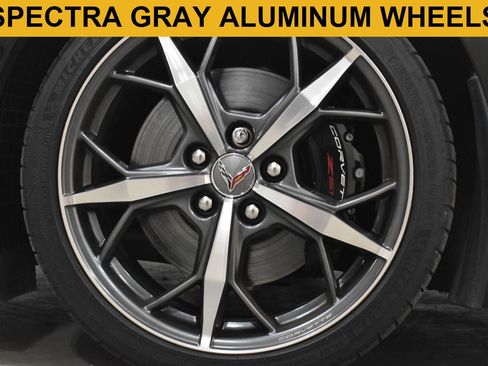 Used 2021 Chevrolet Corvette Stingray Premium Conv w/ Z51 Performance Package RWD image 6