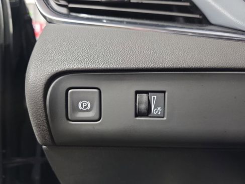 Used 2024 Buick Enclave Essence w/ Technology Package image 29