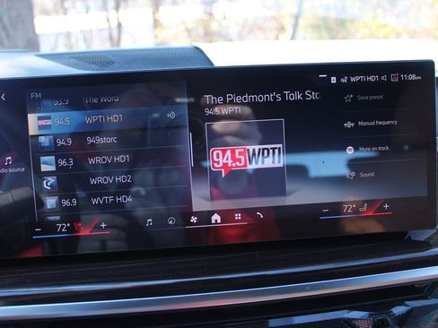 New 2026 BMW X5 xDrive50e w/ Climate Comfort Package image 17