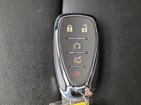 Used 2020 Chevrolet Malibu LT w/ Leather Package image 32