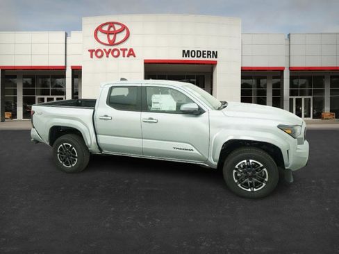 New 2025 Toyota Tacoma TRD Sport image 27