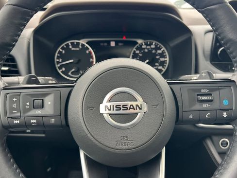 Used 2021 Nissan Rogue SL w/ Premium Package image 27