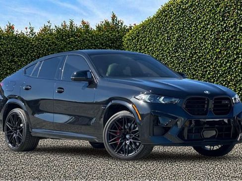 Used 2026 BMW X6 M Competition AWD/4WD image 2