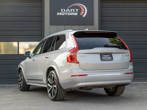 Used 2024 Volvo XC90 B6 Plus AWD/4WD image 5