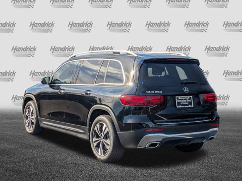 Certified 2025 Mercedes-Benz GLB 250 250 image 8