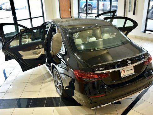 Used 2023 Mercedes-Benz E 350 E 350 4MATIC image 8