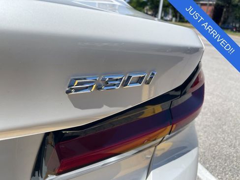 Used 2023 BMW 530i w/ Executive Package RWD image 5