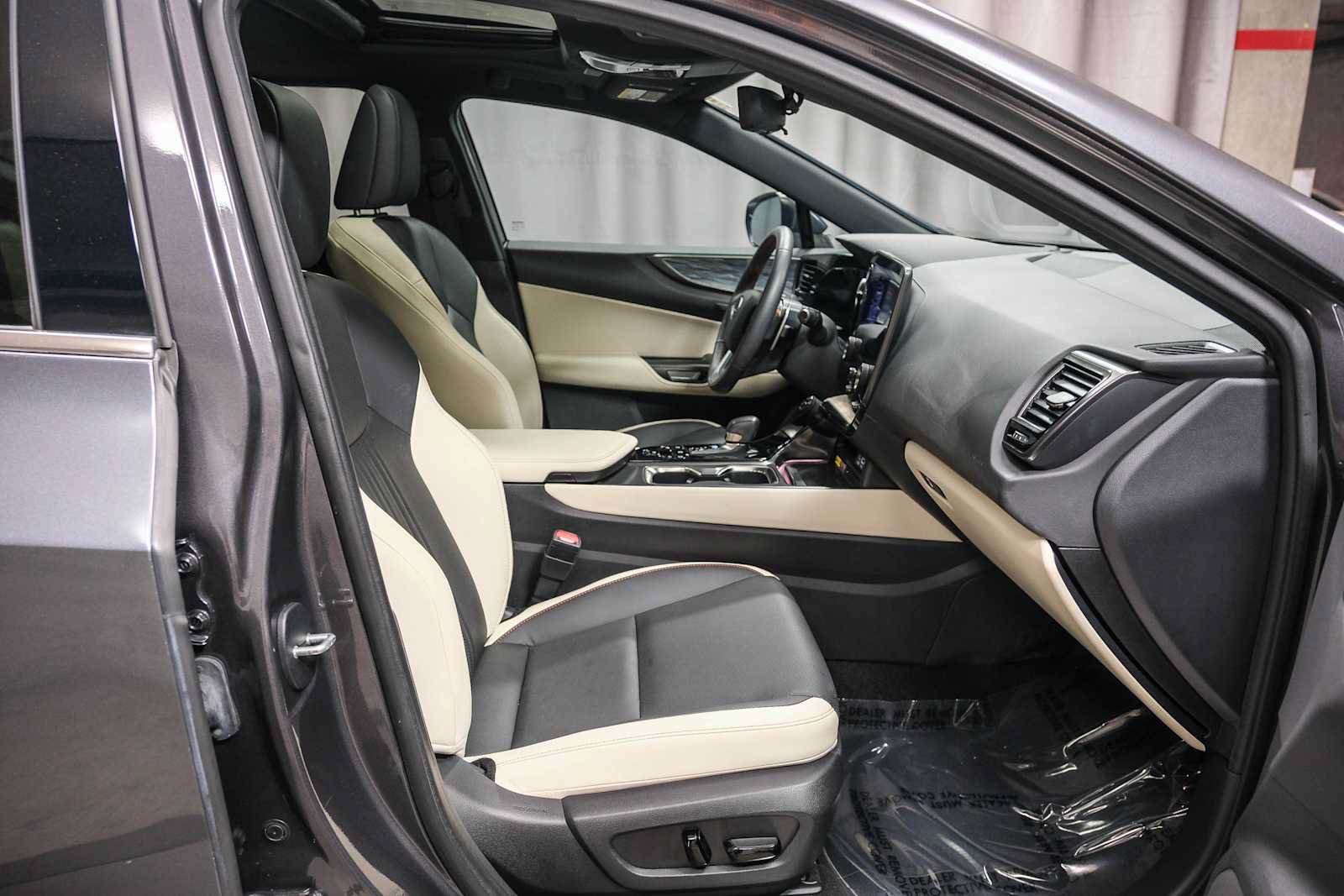 Used 2024 Lexus NX 350 AWD image 21