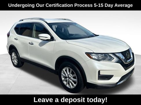 Used 2019 Nissan Rogue SV AWD/4WD image 1