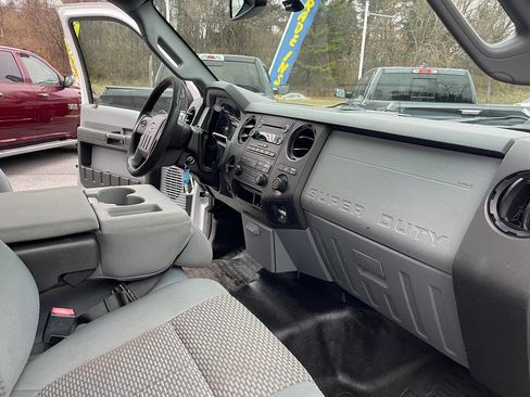 Used 2016 Ford F250 XL w/ Power Equipment Group image 28