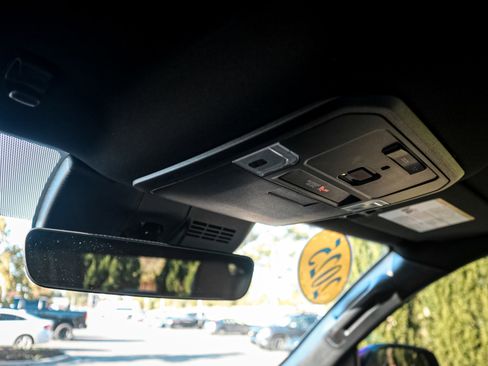 Used 2025 Toyota Tacoma SR5 image 26