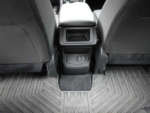 Used 2023 Subaru Ascent 8-Passenger AWD/4WD image 12