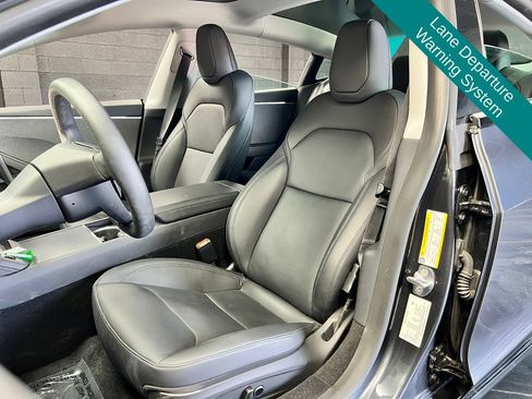Used 2025 Tesla Model 3 Long Range RWD image 7