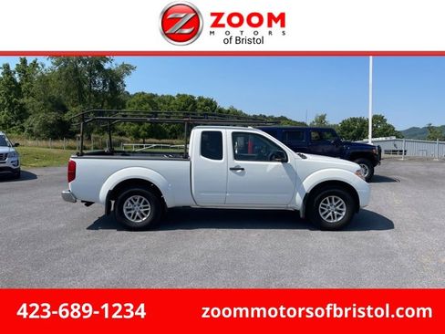Used 2018 Nissan Frontier SV w/ Value Truck Package image 1