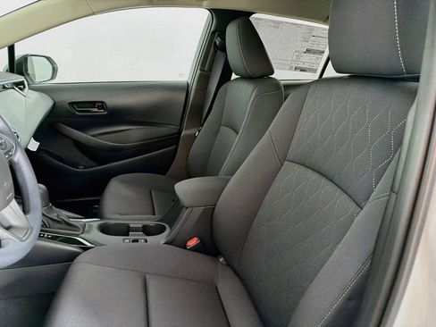 New 2026 Toyota Corolla LE FWD image 32