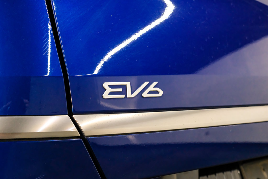 Used 2024 Kia EV6 Wind RWD image 51